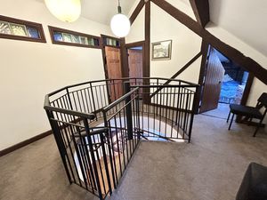 Photo 26- click for photo gallery